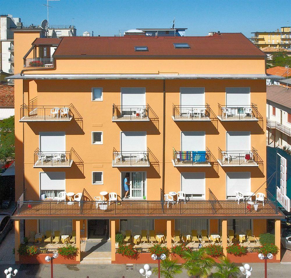 Pensione Villa Joli Jesolo Extérieur photo