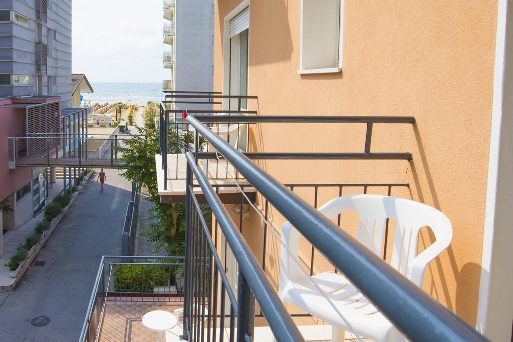 Pensione Villa Joli Jesolo Extérieur photo
